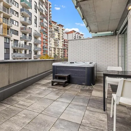 Apartment Lam Jegeho Alej - Jacuzzi - Free Parking Bratislava