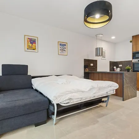 Lam Jegeho Alej - Jacuzzi - Free Parking * Bratislava