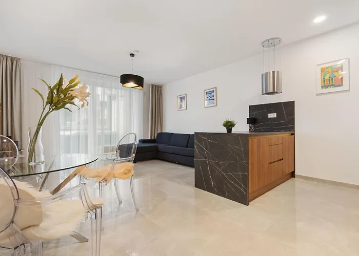Apartman Lam Jegeho Alej - Jacuzzi - Free Parking *