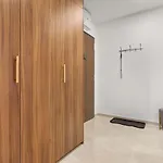 Lejlighed Lam Jegeho Alej - Jacuzzi - Free Parking Bratislava